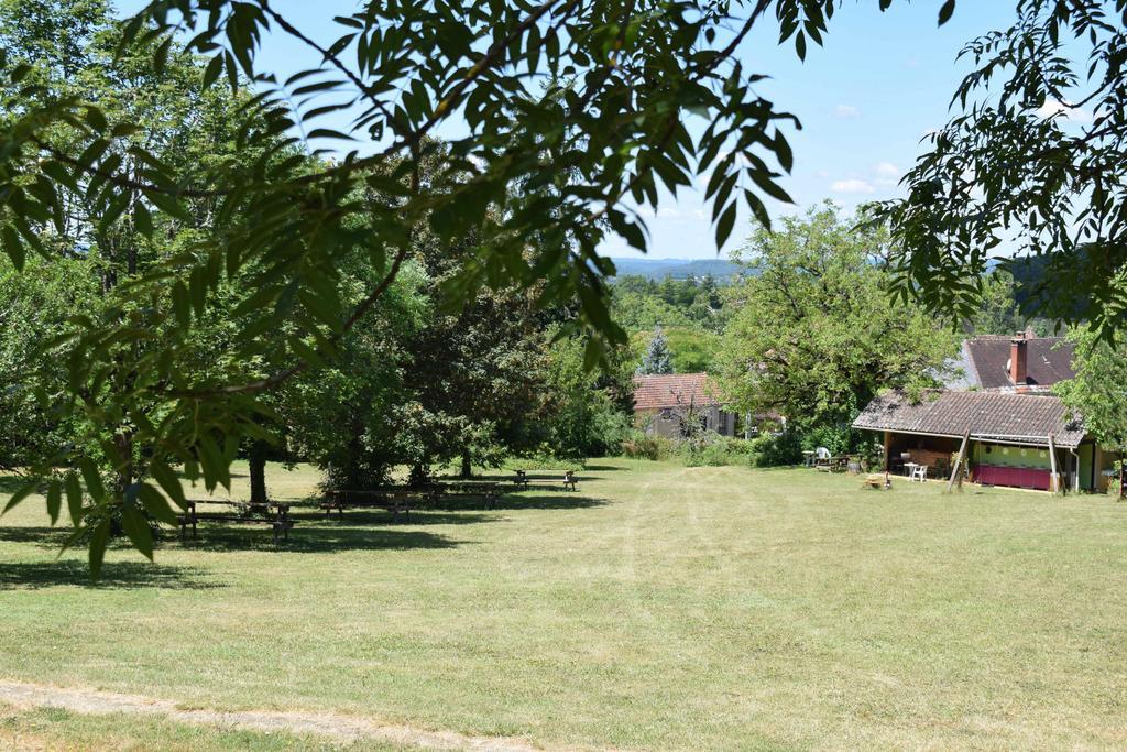 Camping Chez Francis Bed & Breakfast Loupiac  Dış mekan fotoğraf